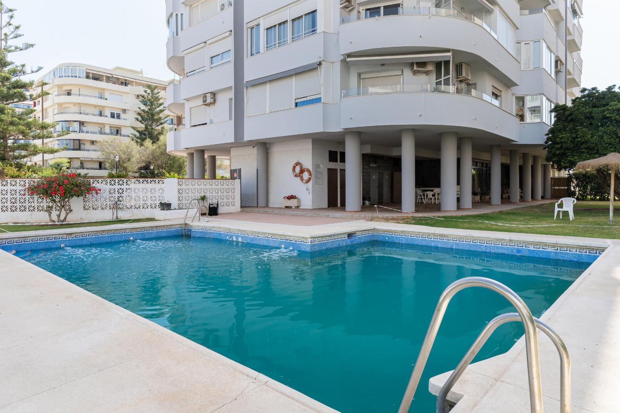 Blonzu Dominicana Fuengirola Eksteriør billede